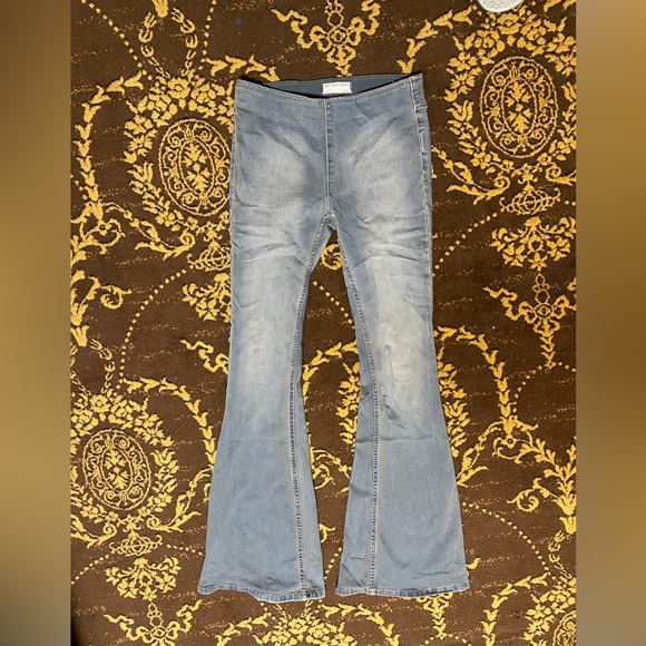 Free People Penny Pull On Flare Jeans - Picture 4 of 10